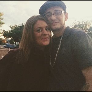 Meet your Posher, Maura